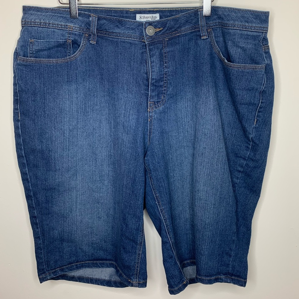 St. John’s bay Bermuda shorts.